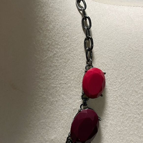 Premier Designs Pink and Purple Statement Necklace #PDNK2 - Picture 4 of 5